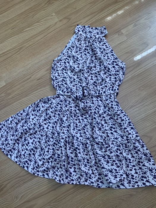 Флорална лятна рокля S