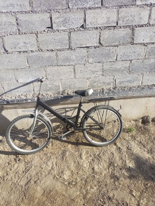 Har xil velosiped bor sotiladi