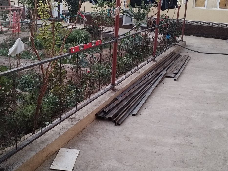 Svarchik Hizmati) bor