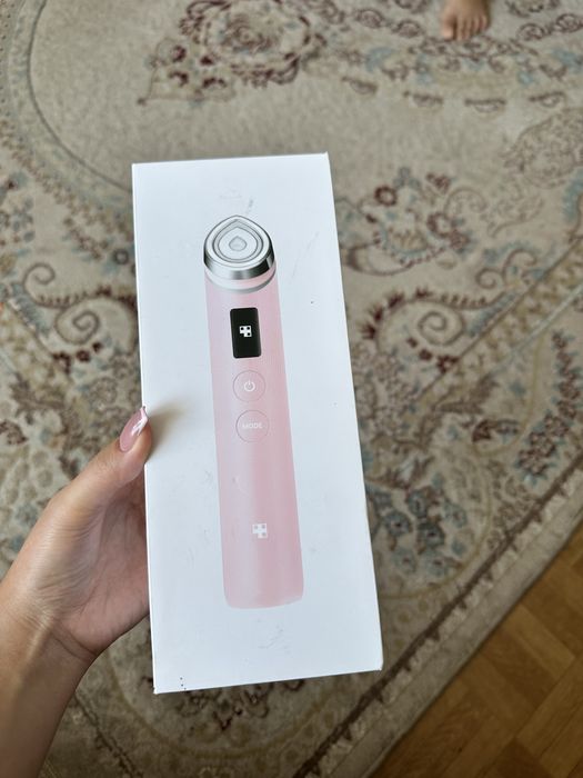 Аппарат Medicube Booster Pro