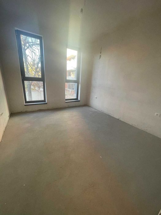 Продава се Тристаен апартамент в Търговище, Център - 100 кв.м за 1204 €/кв.м - Снимка #7