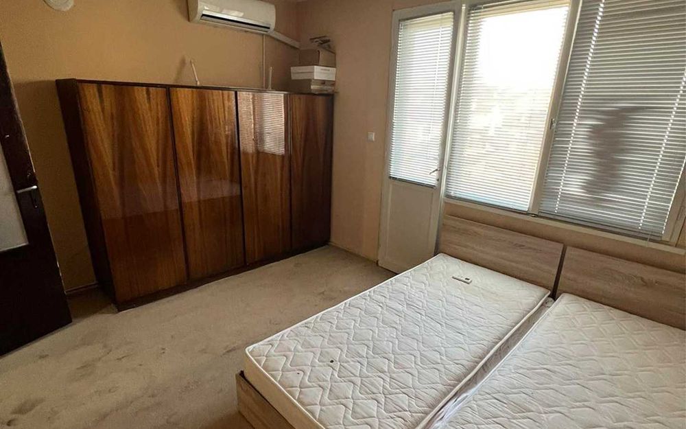 Продава се Четиристаен апартамент в Търговище, Център - 120 кв.м за 893 €/кв.м - Снимка #4