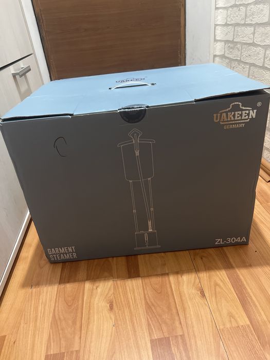 Отпариватель фирмы Uakeen Germany