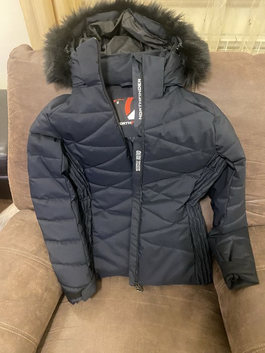 Vind geaca schi marimea m ca noua