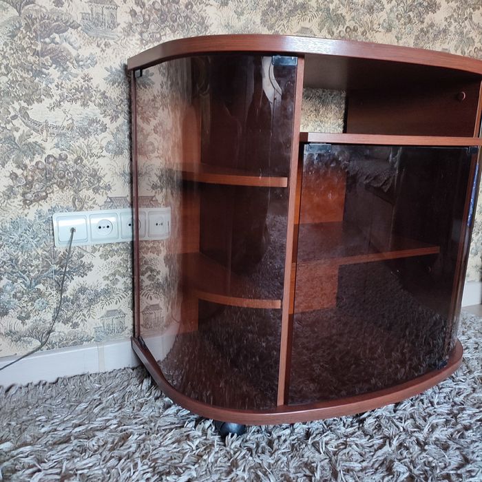 Тумба под телевизор