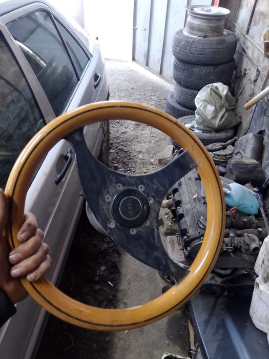 Деревяный руль Мерседес 190