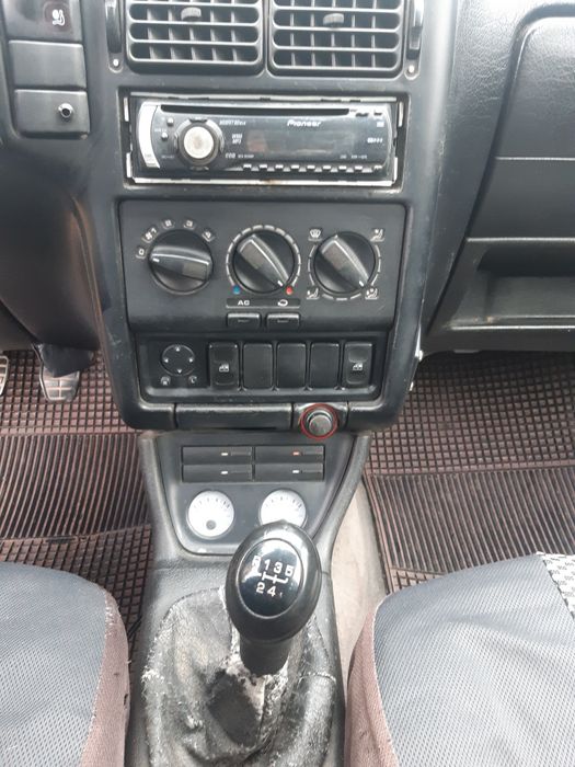 SEAT CORDOBA/1997/газ-бензин