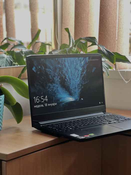 Lenovo IdeaPad Gaming 3 – Ryzen 7 5800H / GTX 1650 / 16GB RAM