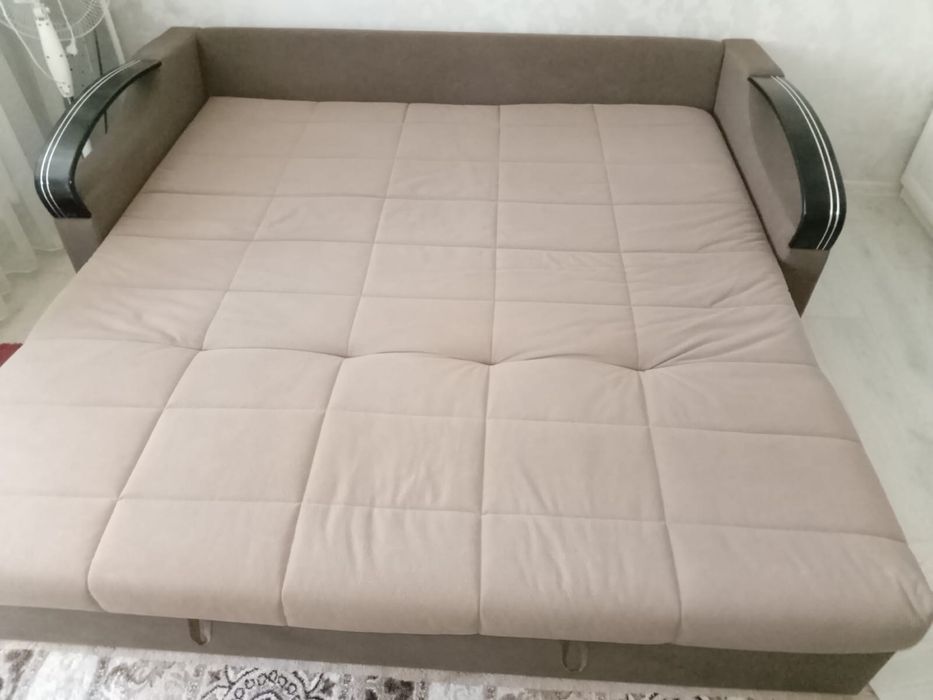 Продам диван раскладной