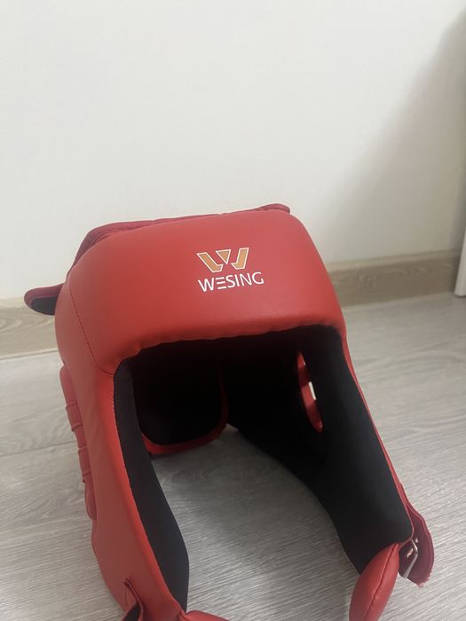 Боксерский шлем Wesning