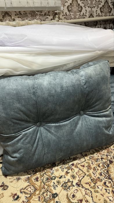 Продам диван! Цена 83000тг