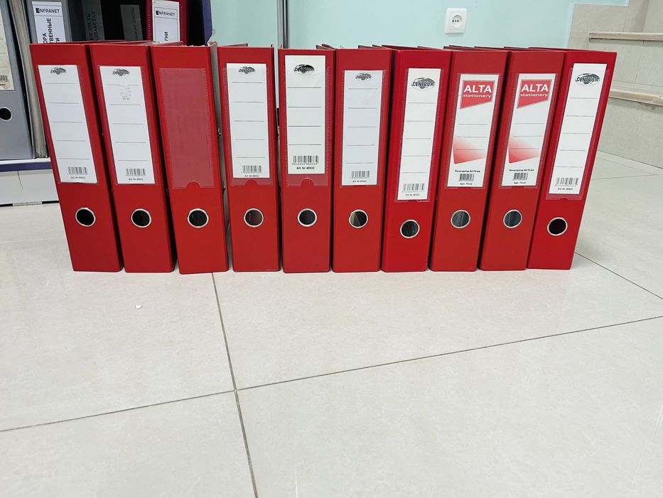 Канцелярские товары. Папки-регистры в отличном состоянии