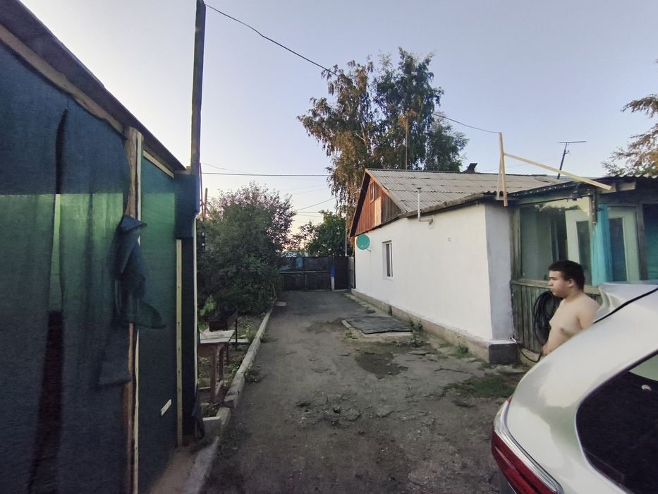 Продам дом в тихом районе