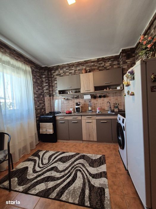 De vanzare, zona Nord, apartament decomandat spatios, complet mobilat