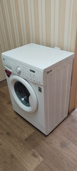 Продам стиральную машину автомат LG