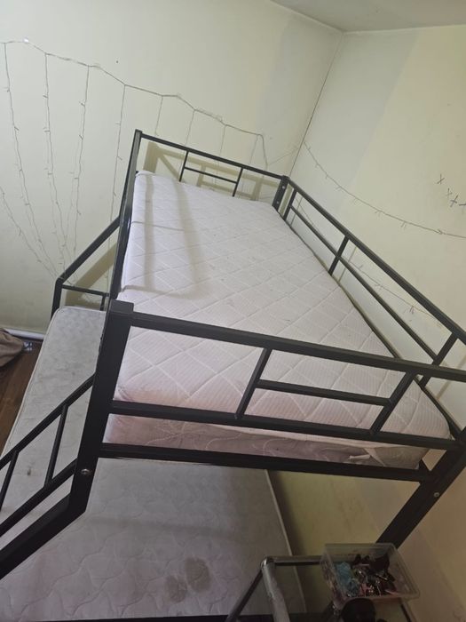 Продам кровать отличного качества!