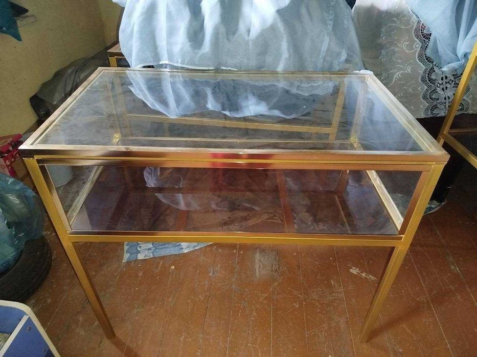 Торговый стеллаж премиум-класса
Элегантное сочетание золота