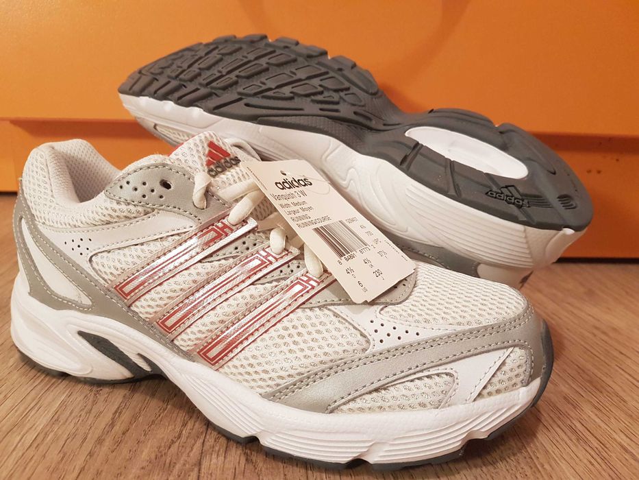 ADIDAS Vanquish 3 W чисто нови дамски обувки за бягане 37 1/3