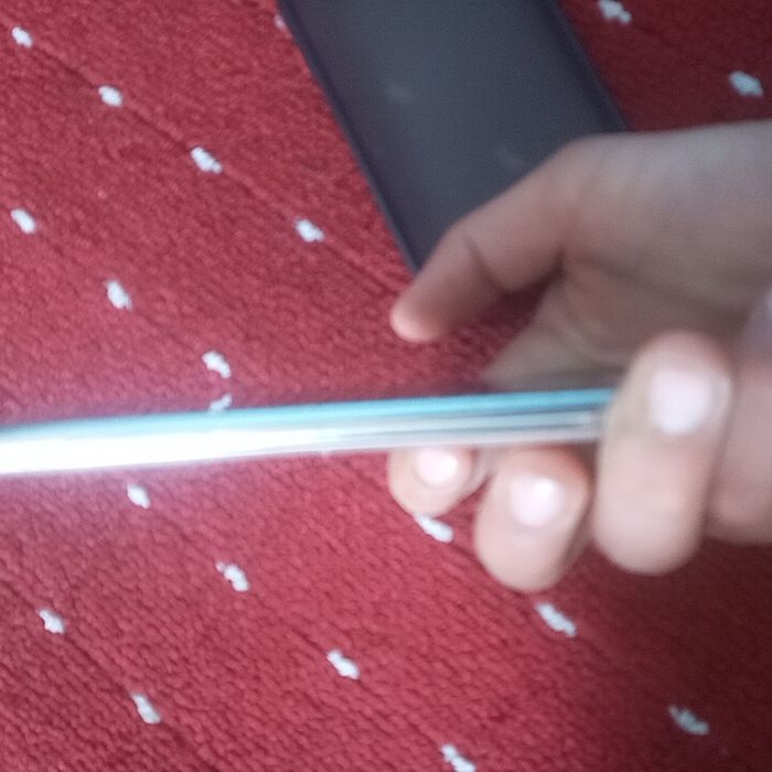 Diqqat sotiladi j2 mommosi sensiri