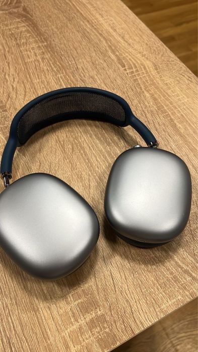 AirPods MAX в идеальном состоянии , СРОЧНО