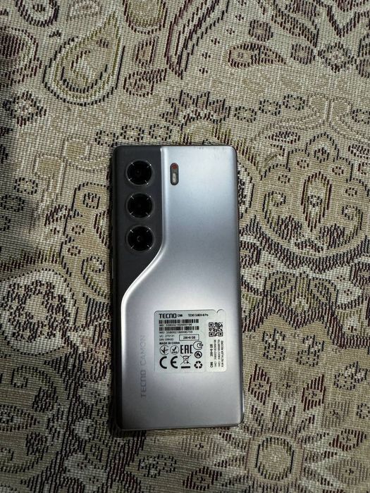 Tecno Camon 40 pro