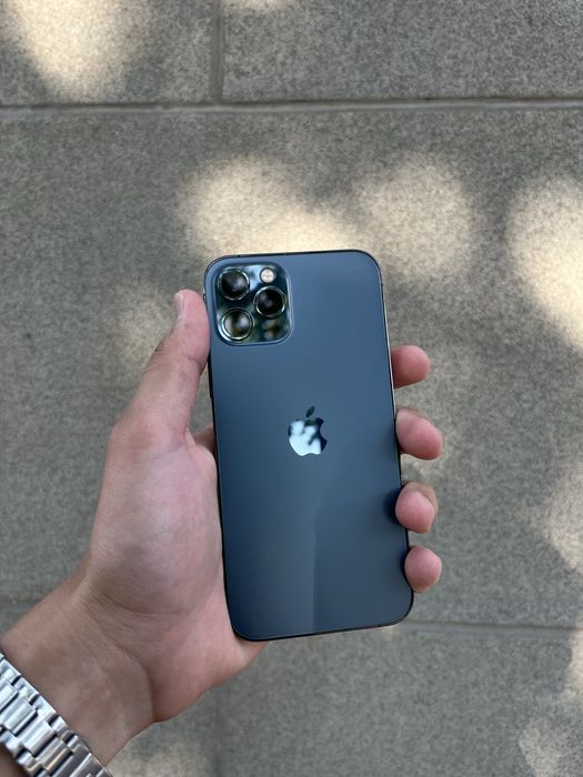 iPhone 12 pro 128ГБ