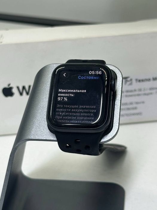 Apple watch SE 2 40mm / Akb 97%)