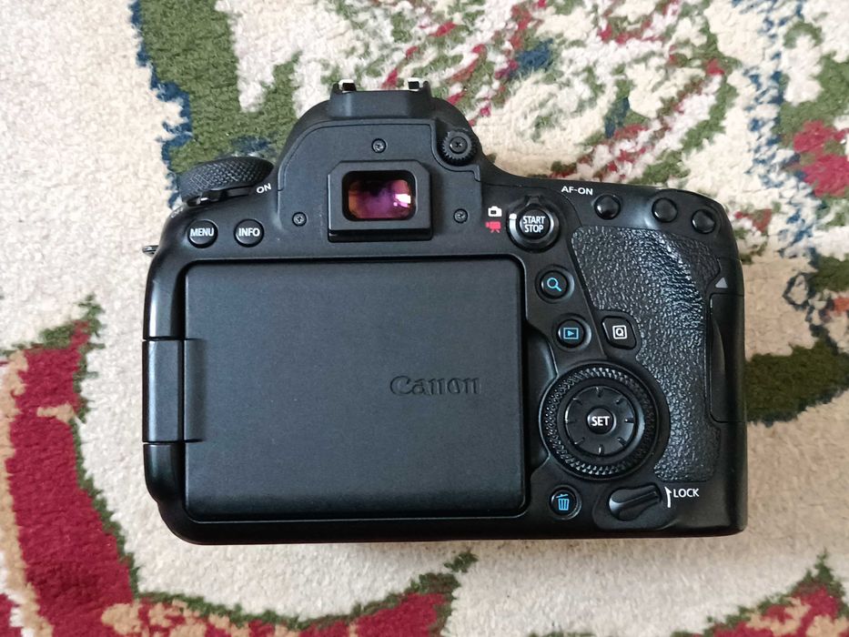 Canon 6D Mark II (body)