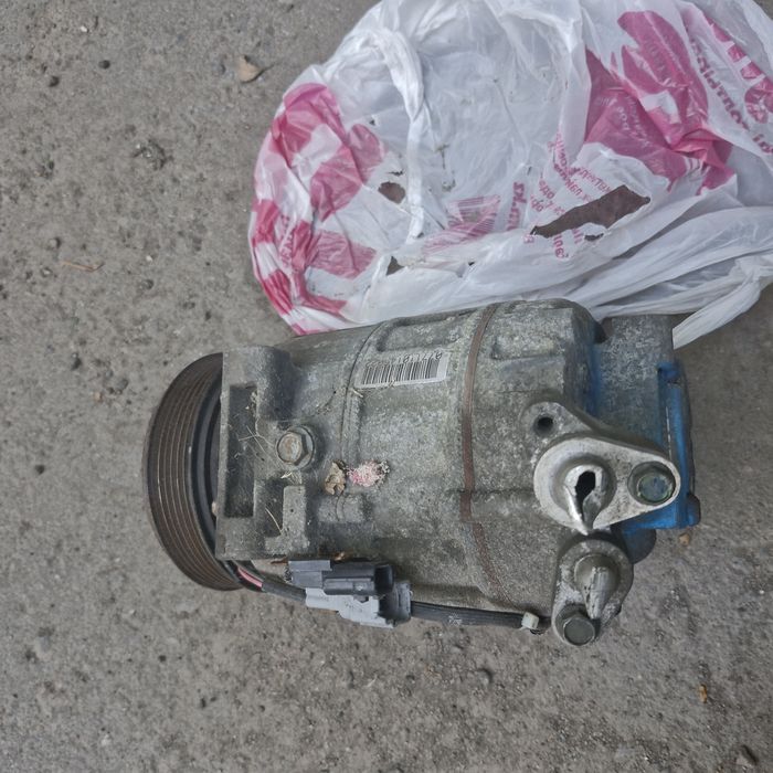 Продам Компрессор и генератор оригинальное