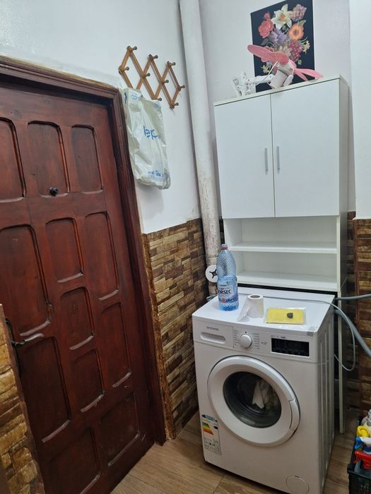 Vând garsoniera în Municipiul Caracal