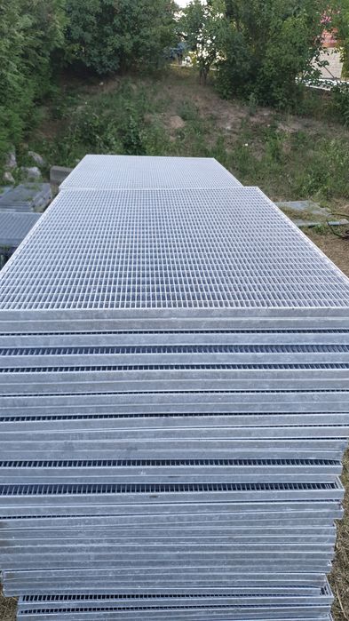 Gratare metalice galvanizate zincate noi 3-4-5cm grosime