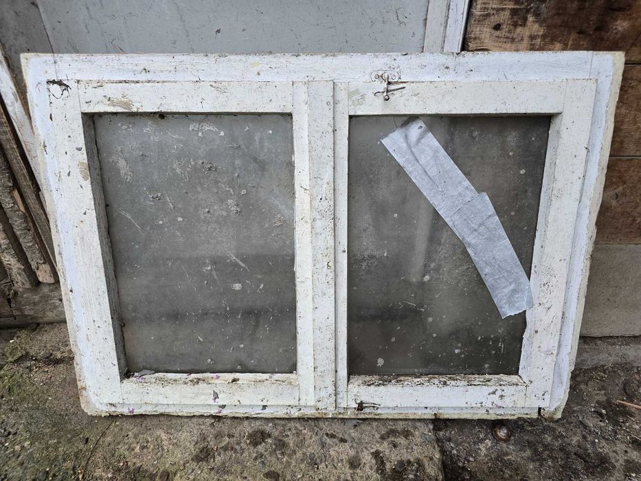 Дървени Прозорци със касата