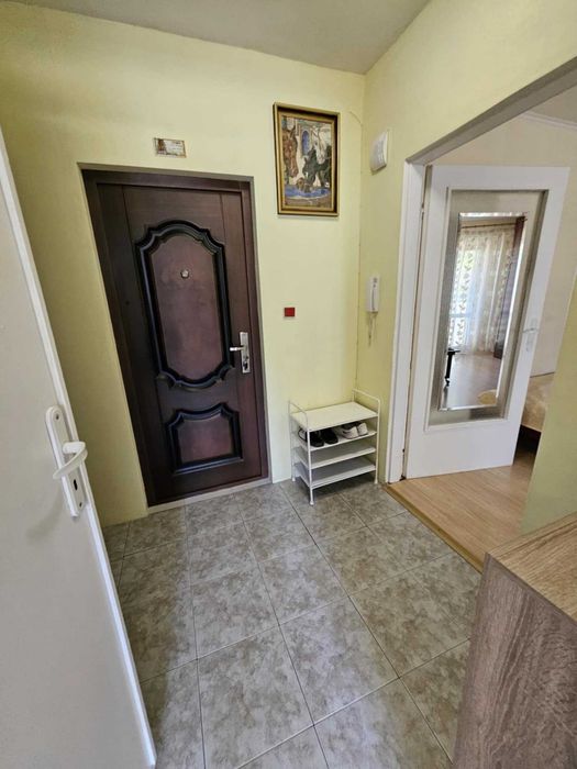 Продава се Едностаен апартамент в Русе, Чародейка - Юг - 40 кв.м за 1450 €/кв.м - Снимка #2