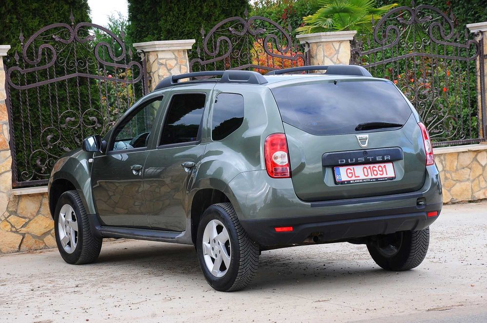 DACIA Duster 2013 1.5dCi 110 CP E5 6 trepte AC recent adus ofer fiscal