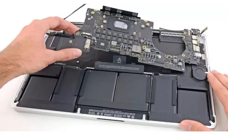 Ремонт ноутбуков макбуков, Macbook, макбук про(Pro), эир(Air)