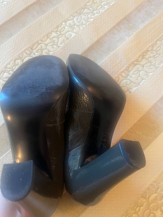 Pantofi Minelli marime 39