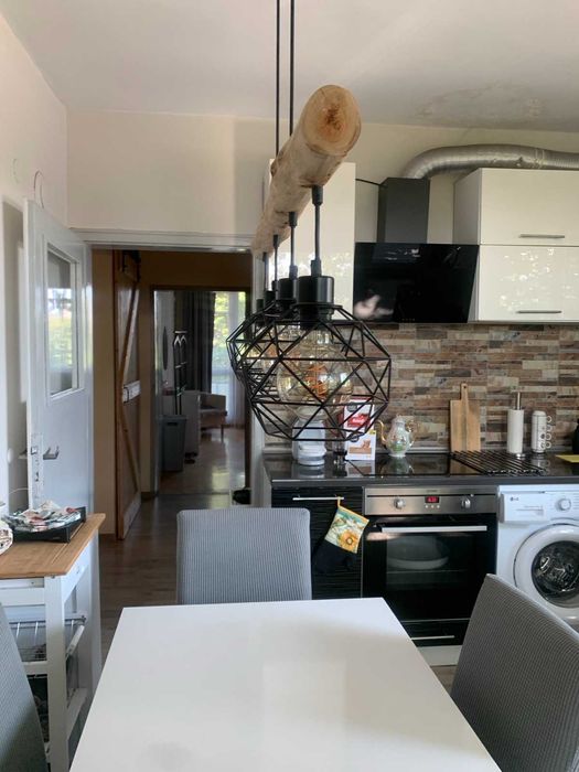 Дава се под наем Двустаен апартамент в Силистра, Център - 70 кв.м за 255 € - Снимка #2