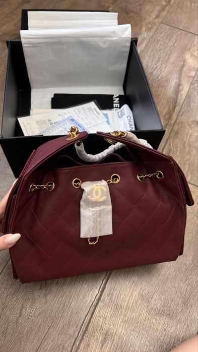 Продаю сумку Chanel телячья кожа