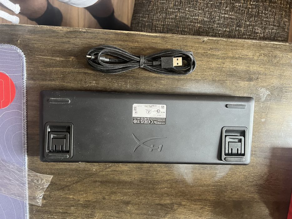 Клавиатура HyperX Alloy Origins 65%