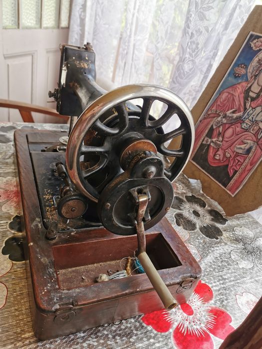 Антикварни шевни машини