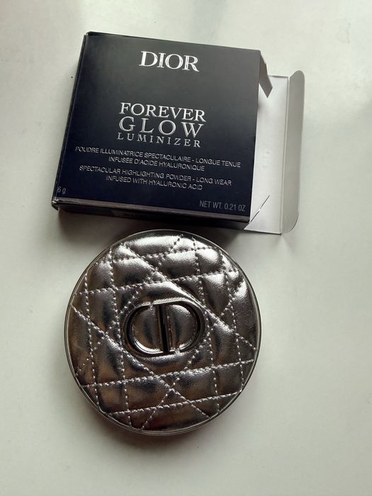 Хайлайтър на  Dior