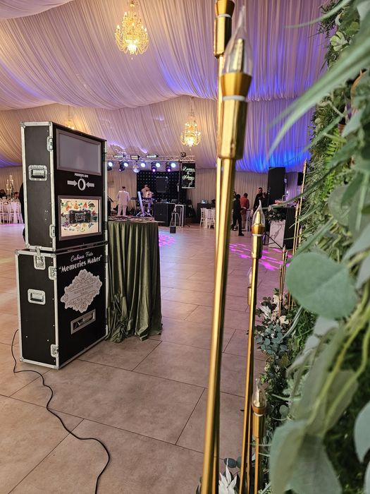 4 masini sparkular cu 2 caseuri