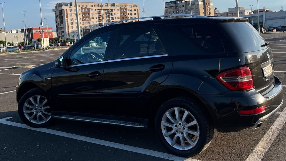 MERCEDES-BENZ ML-Class 2011 — imagine 4
