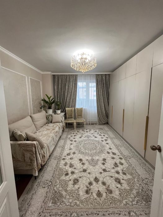 Продам шторы новые