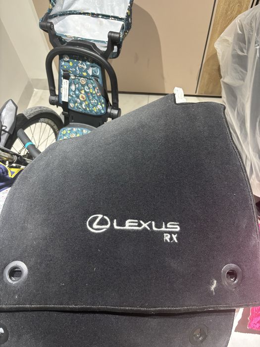 Полики на Lexus RX новые