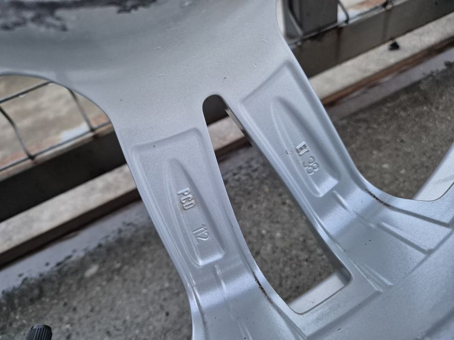 Джанти Dezent 17цола , 5х112 , 7j , et38 , 225/55/17 Vw Audi  Skoda