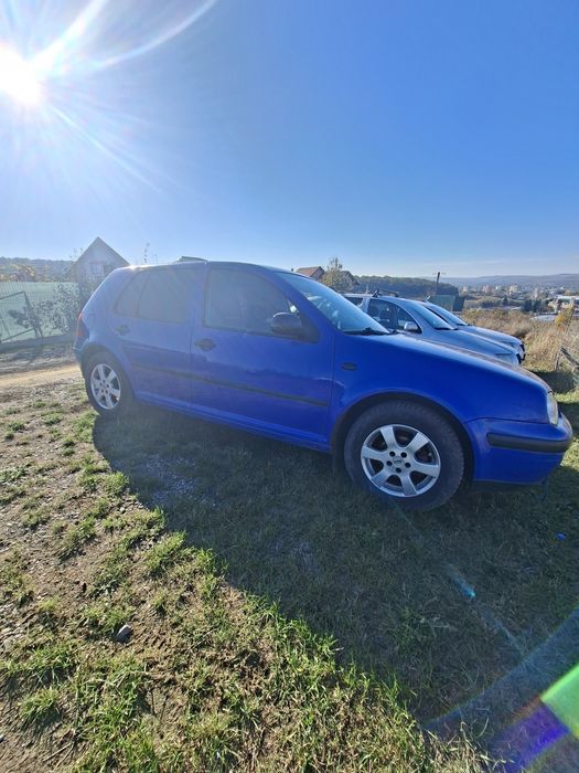 VOLKSWAGEN Golf 2003 — imagine 3