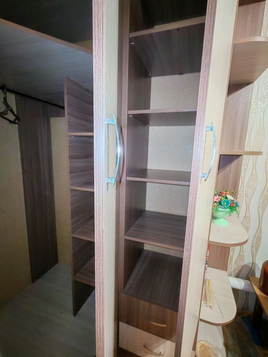 Шкаф в идеальном состоянии