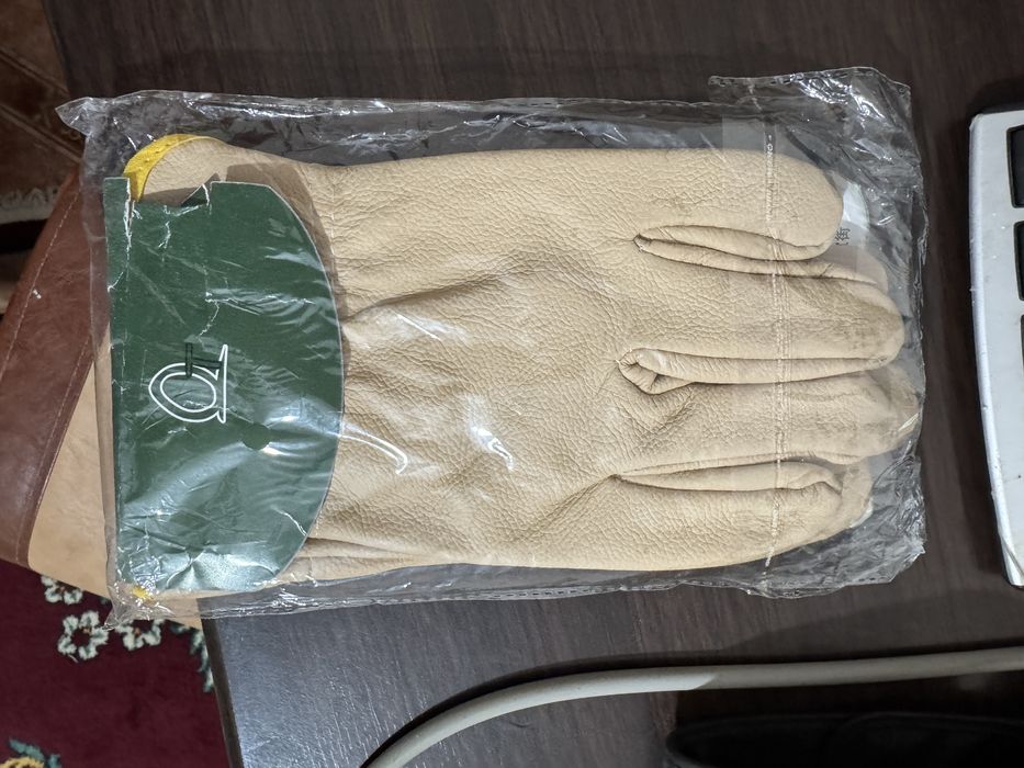 Кожаные рабочие перчатки