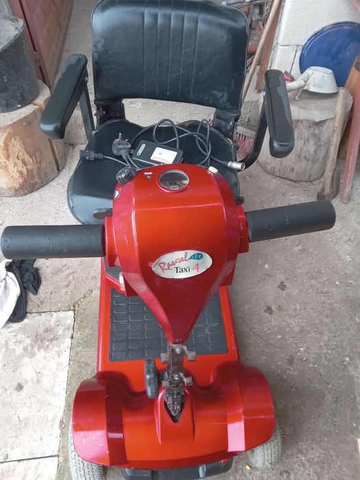 Scuter de mobilitate pentru seniori